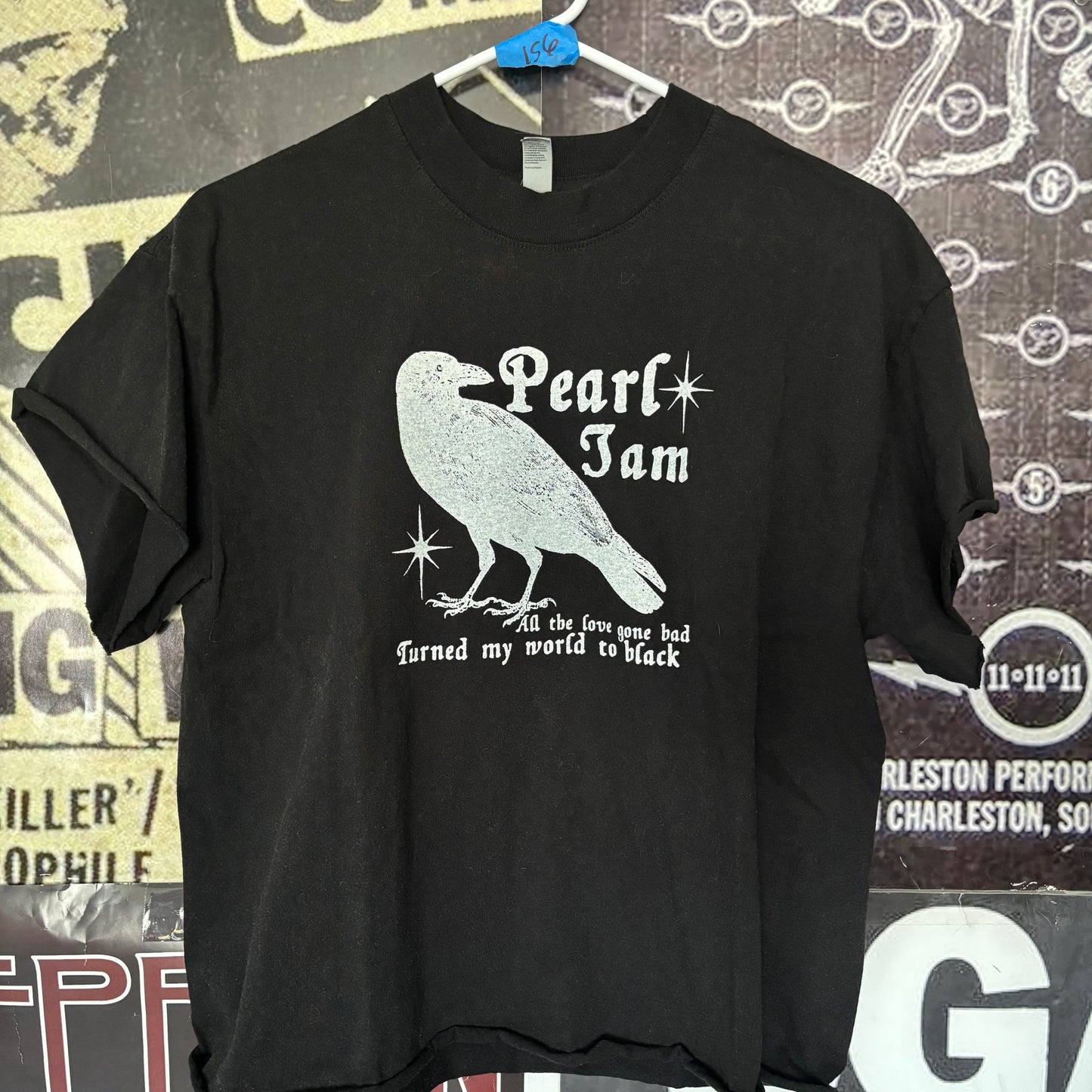 PEARL  black cut off t-shirt SM/MED
