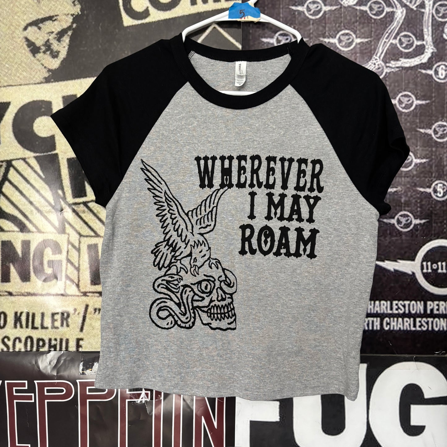 ROAM black/grey raglan crop baby tee LAR/XL