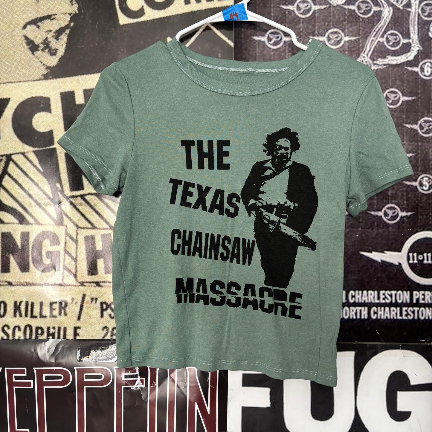TEXAS olive crop baby tee LAR/XL