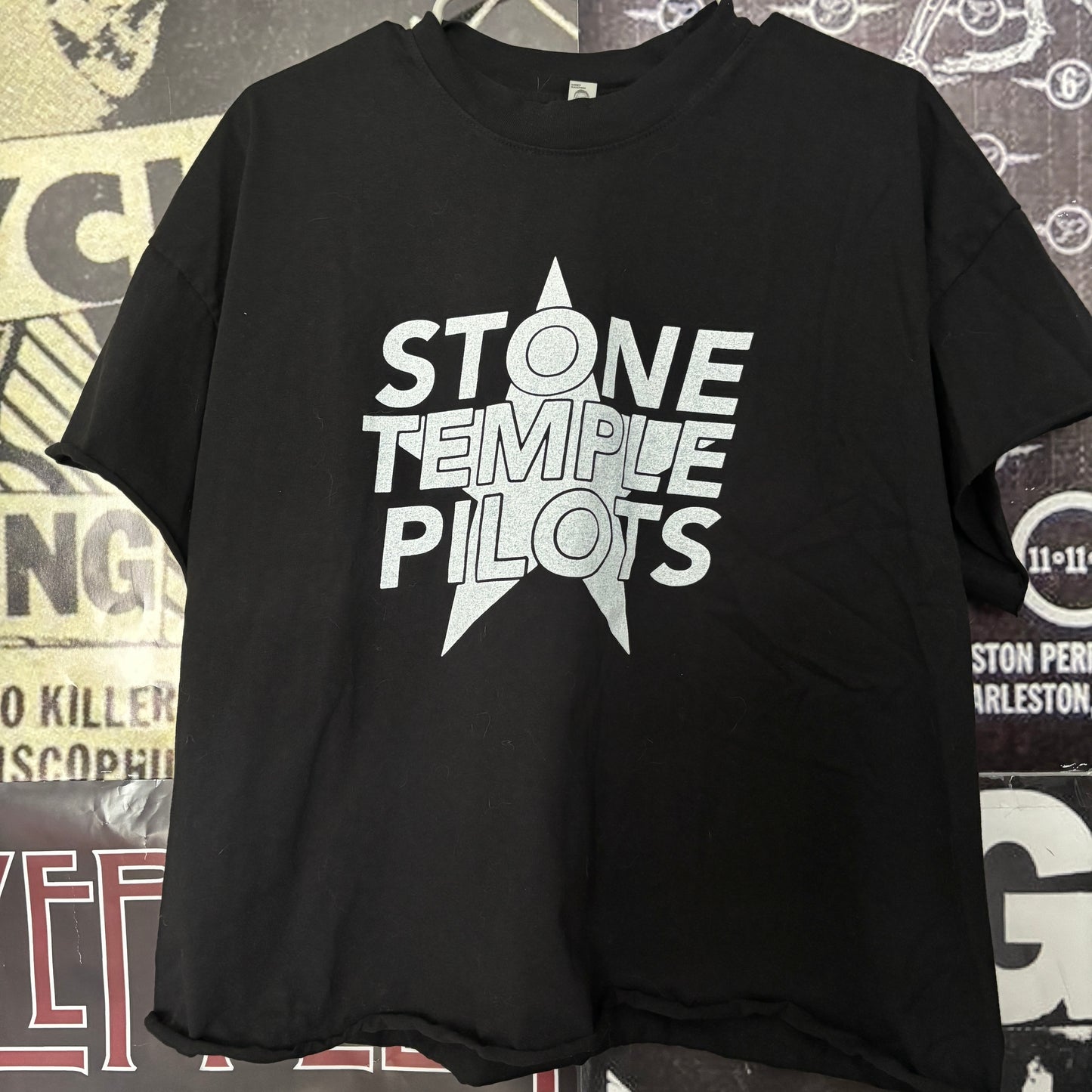STONE black cut of tee LAR/XL