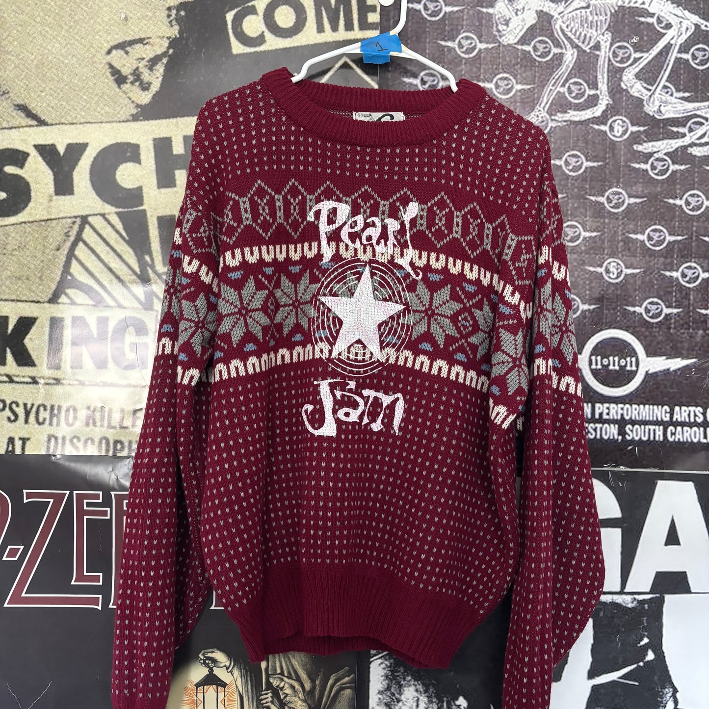 1 sweater MED