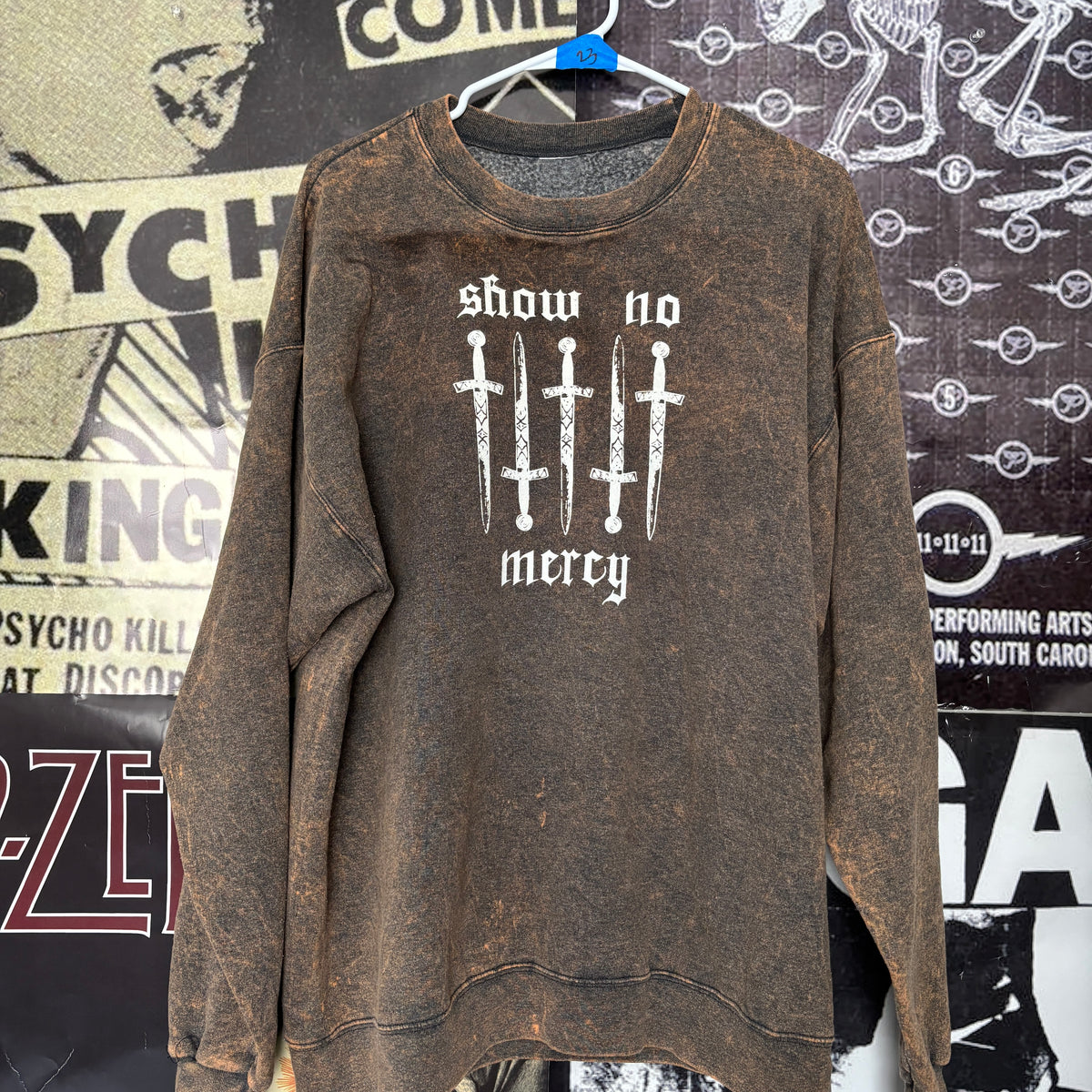 NO MERCY BROWN SWEATSHIRT LAR/XL