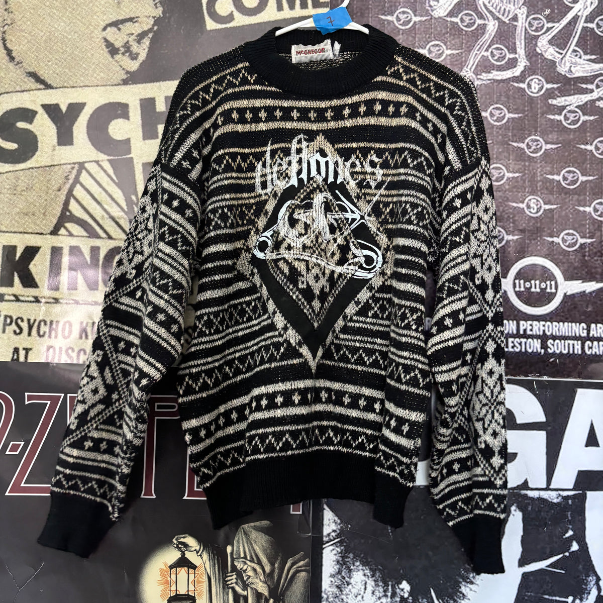 DEF PIN BLACK STRIPE SWEATER MED/LAR