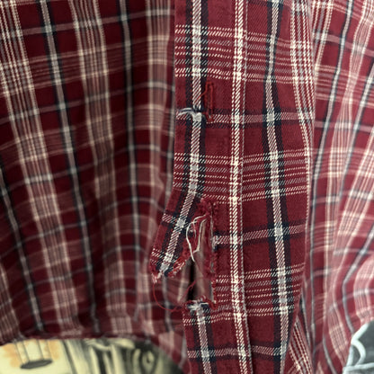 ALICE SKULL red flannel LARGE (damaged)