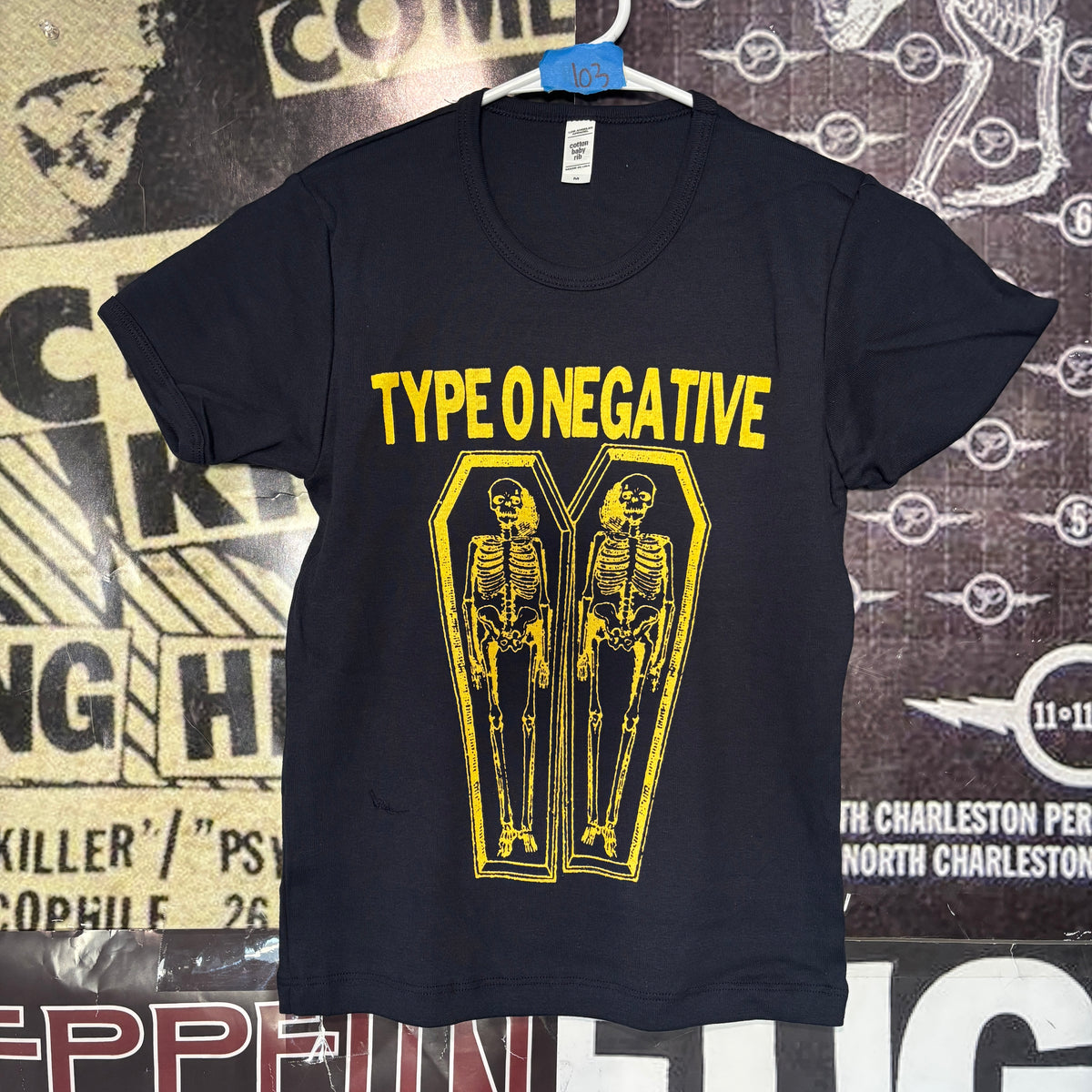 TYPE  navy/yellow long baby tee