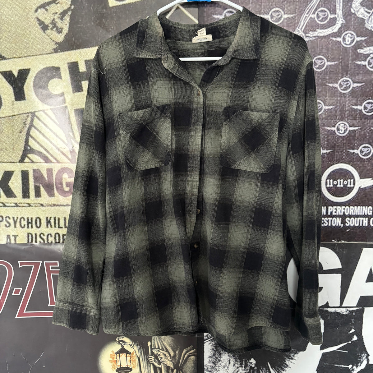 ALICE FLY black/green flannel LAR