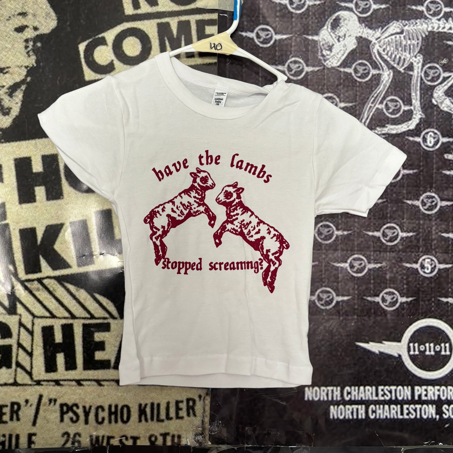 silence white/red crop baby tee XSMALL